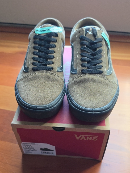 Vans Other - Men's Vans ComfyCush Low-Top Sneakers - Brown with Black Trim